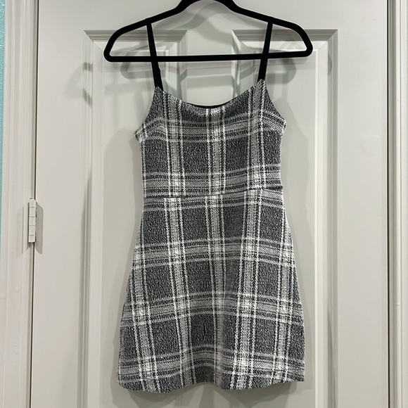 Urban Outfitters Cher straight neck mini dress - Picture 4 of 6